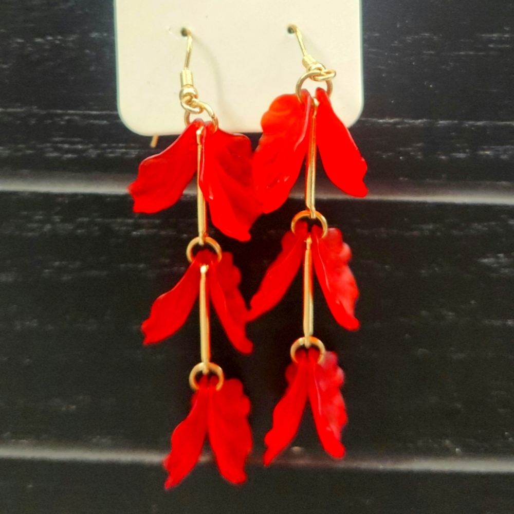 Earrings | Orange/Red petal drop